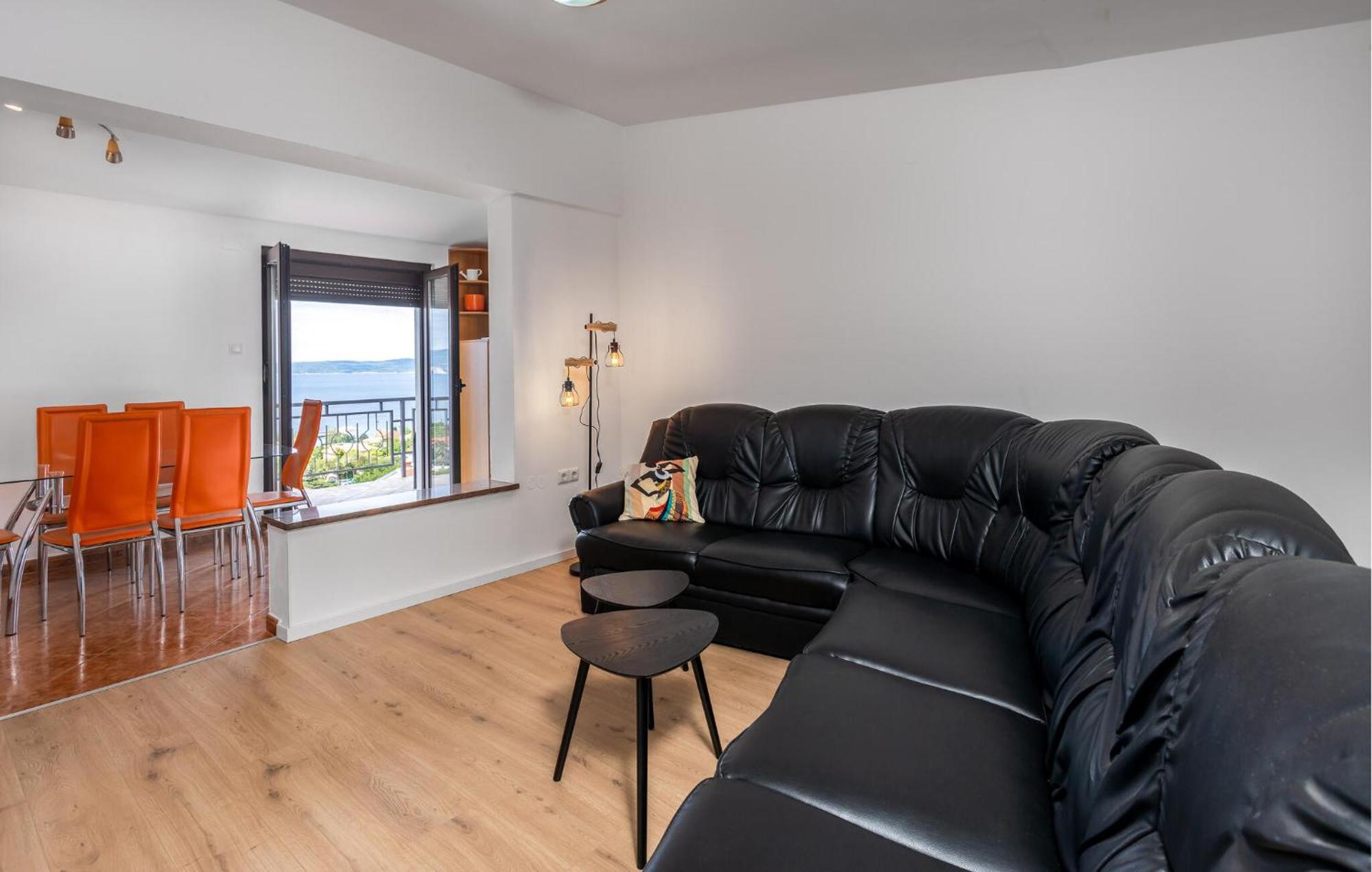 Cozy Apartment In Novi Vinodolski With Kitchen Kültér fotó